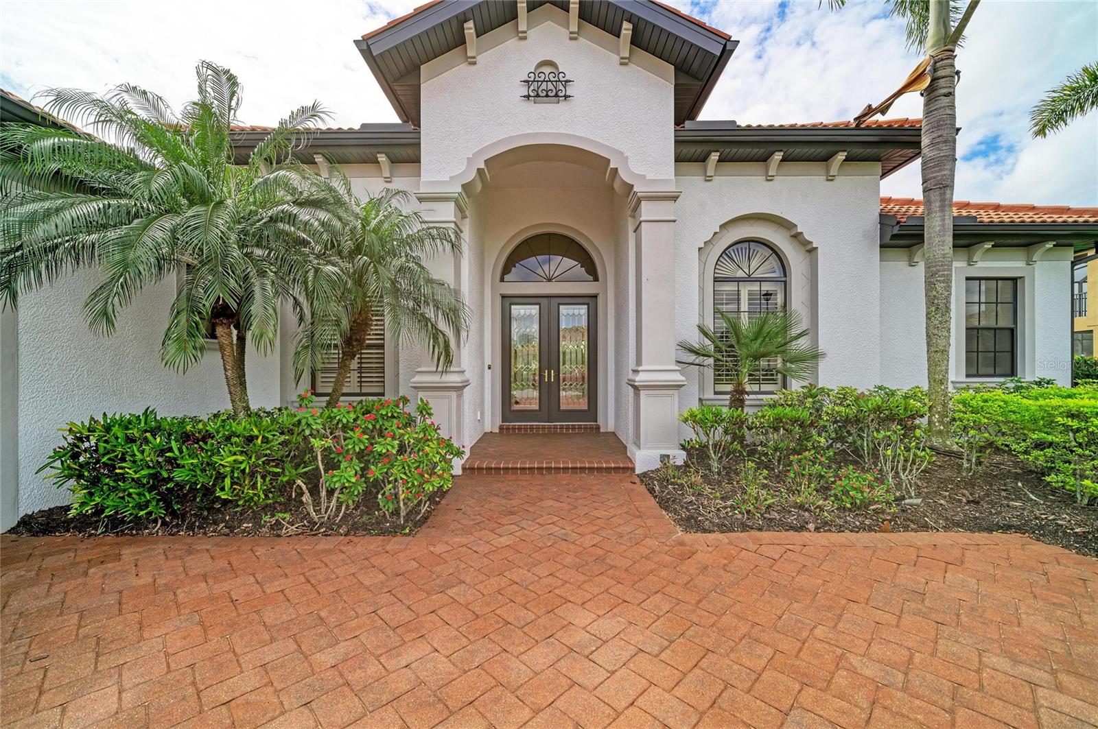 Image 11 of 82 For 7314 Heritage Grand Place