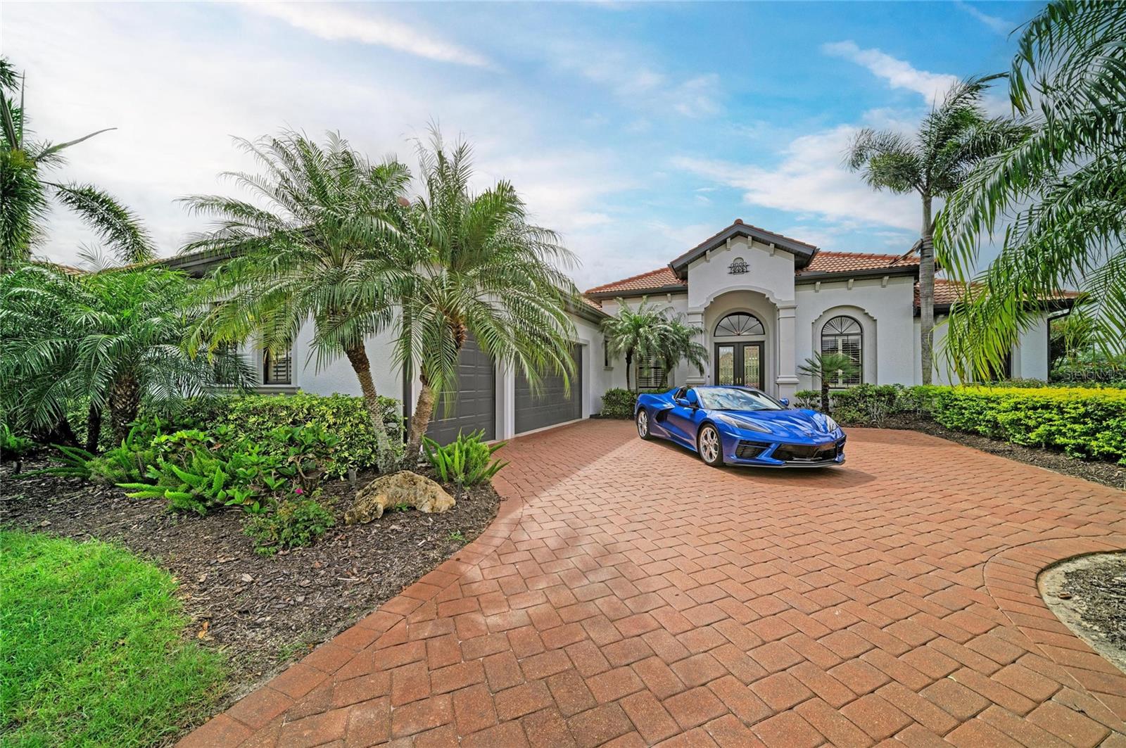 Image 12 of 82 For 7314 Heritage Grand Place