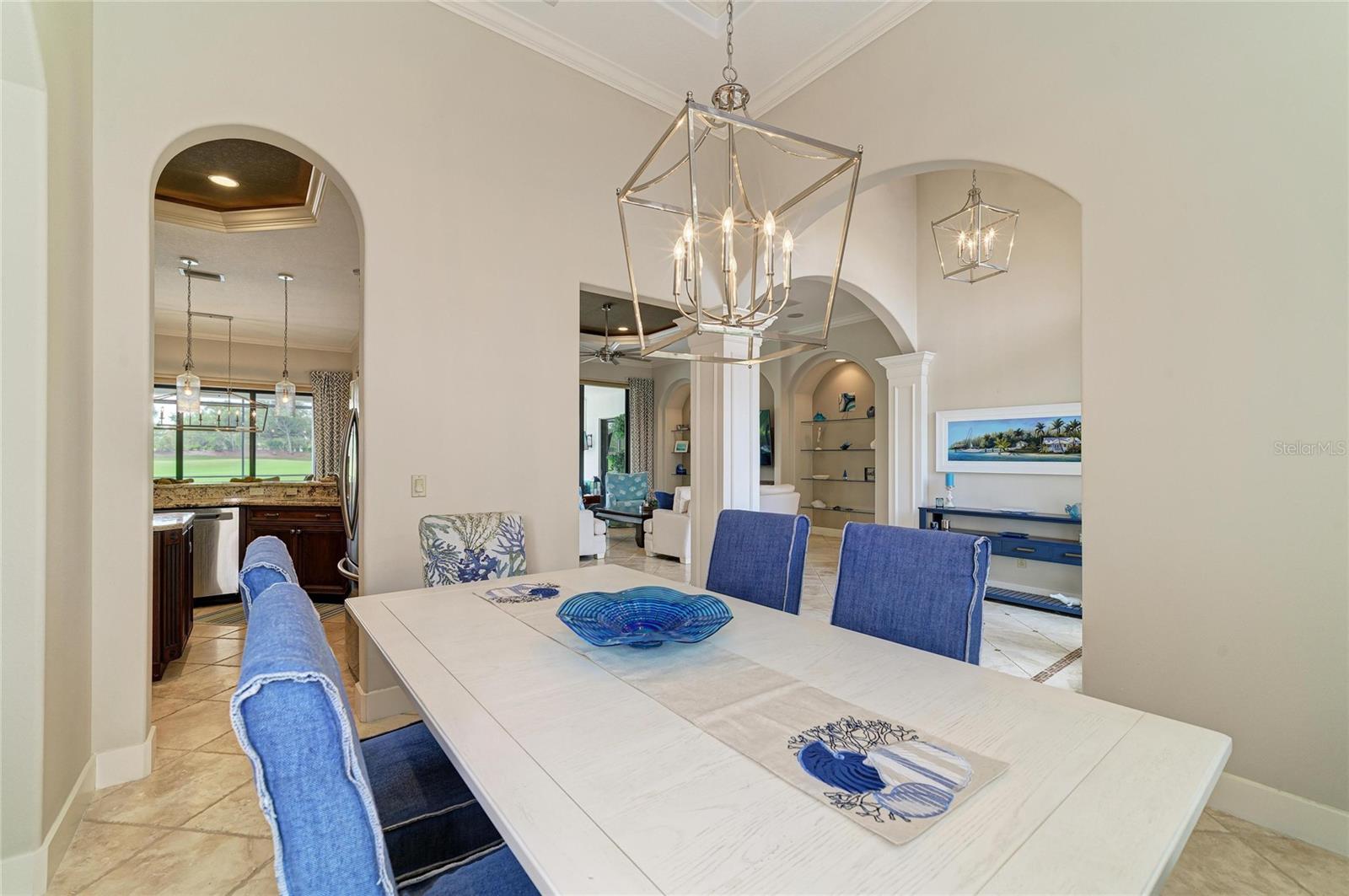 Image 20 of 82 For 7314 Heritage Grand Place