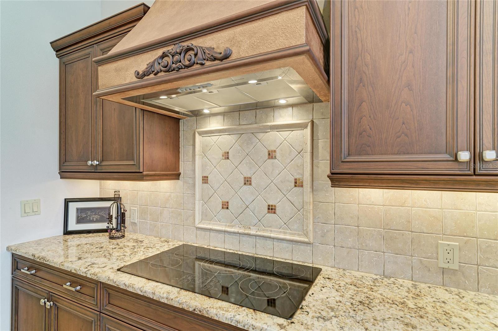 Image 26 of 82 For 7314 Heritage Grand Place