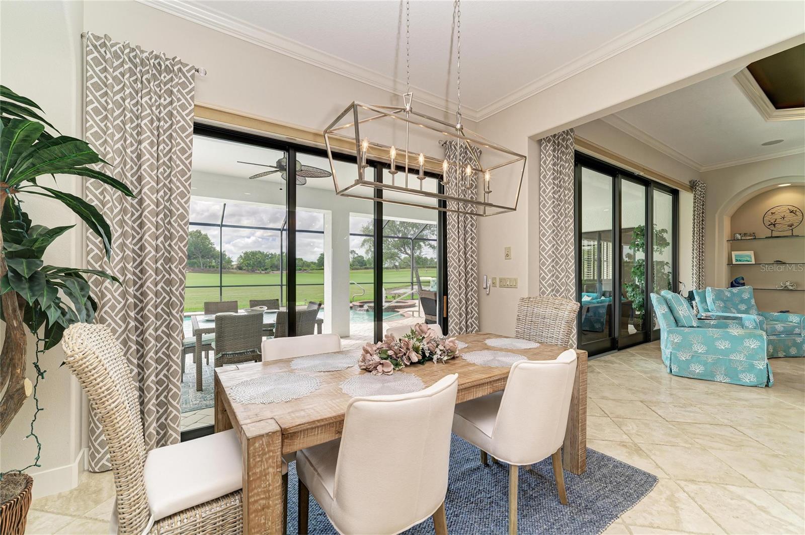 Image 30 of 82 For 7314 Heritage Grand Place