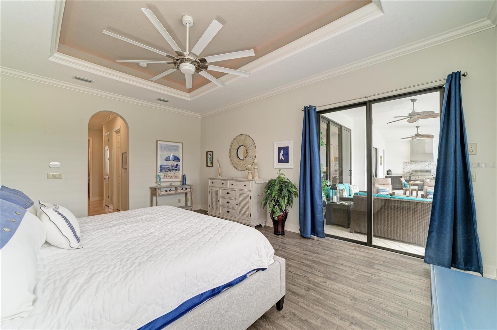 Image 33 of 82 For 7314 Heritage Grand Place