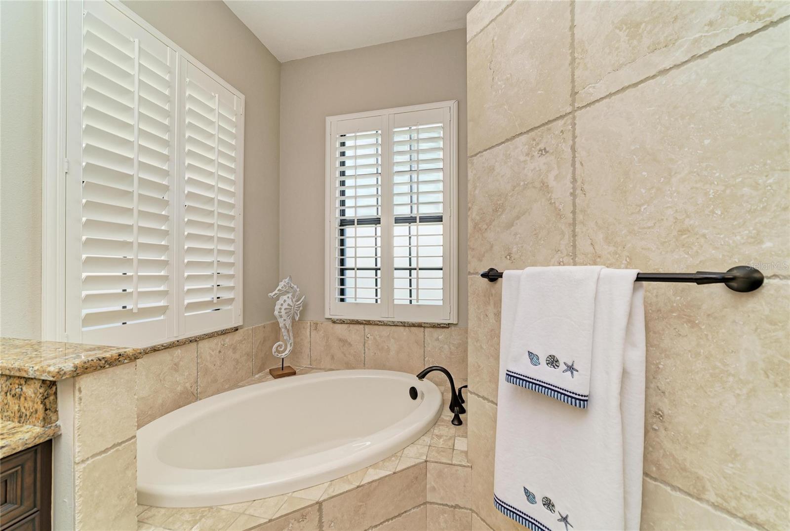 Image 36 of 82 For 7314 Heritage Grand Place