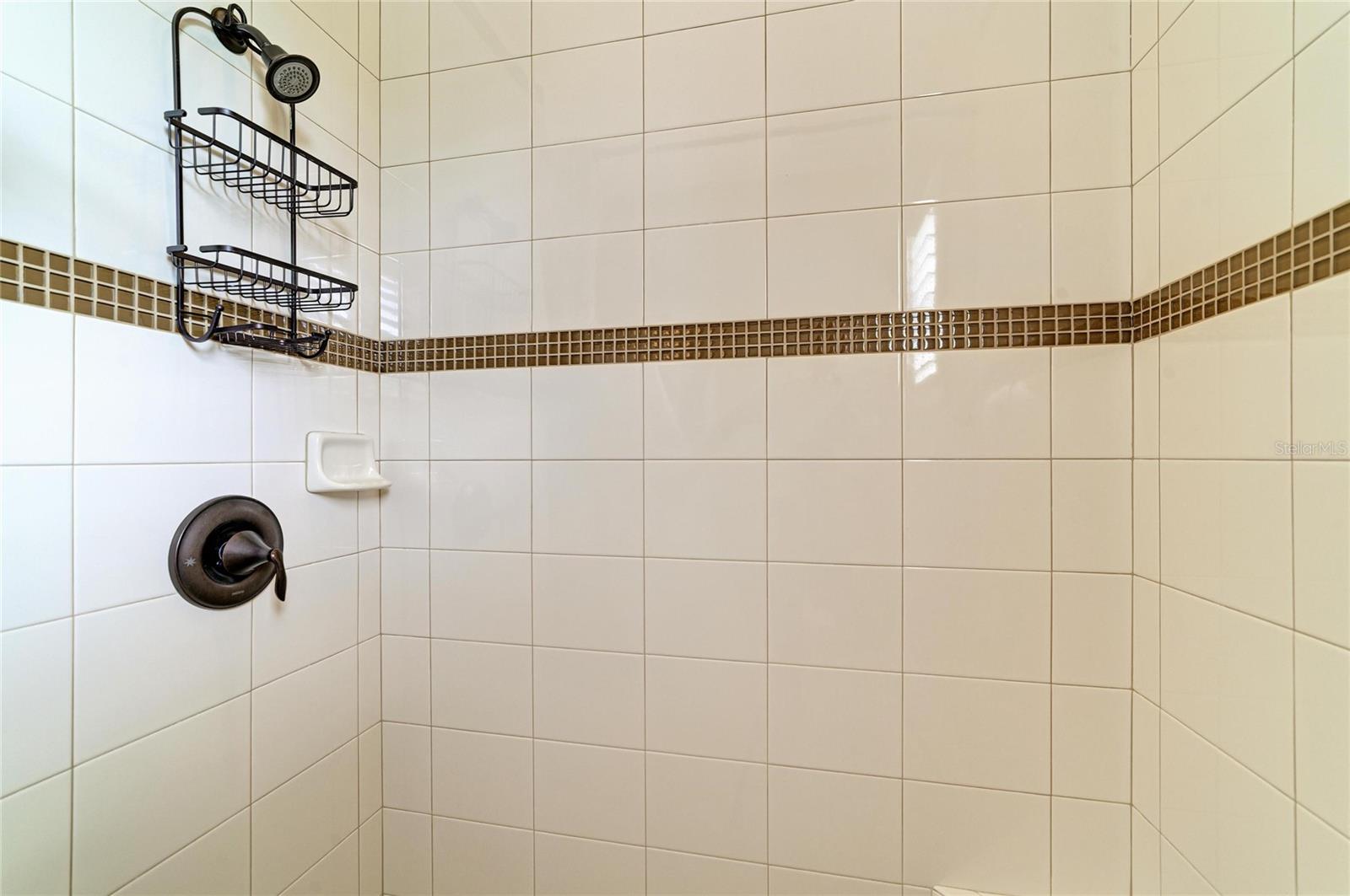 Image 42 of 82 For 7314 Heritage Grand Place