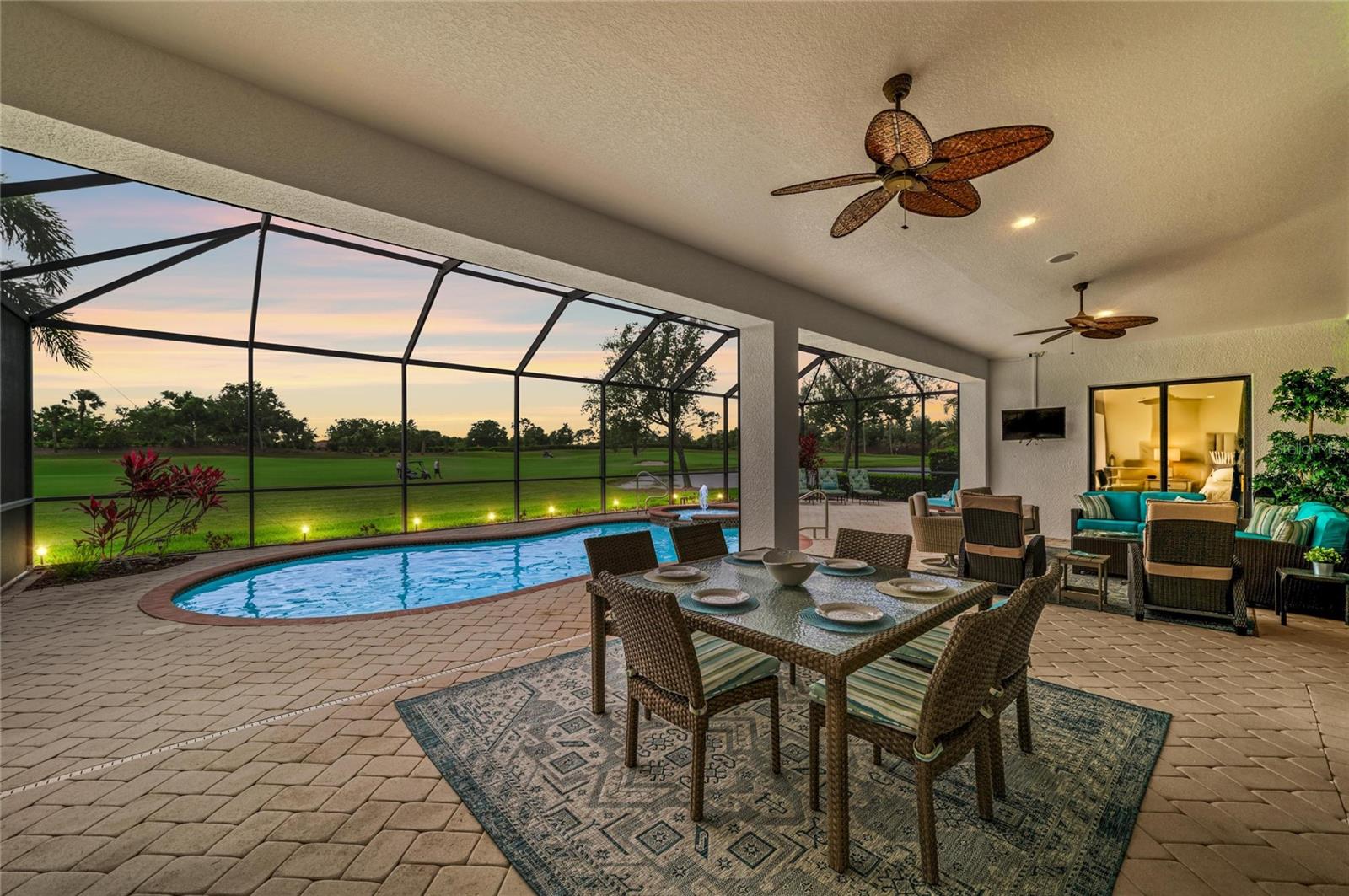 Image 52 of 82 For 7314 Heritage Grand Place