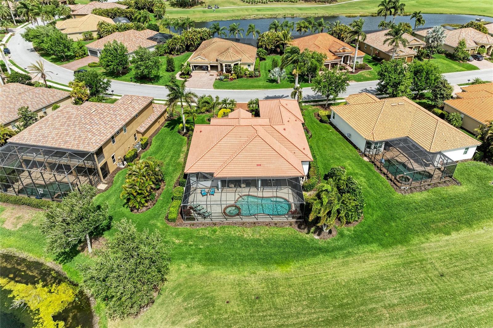 Image 64 of 82 For 7314 Heritage Grand Place