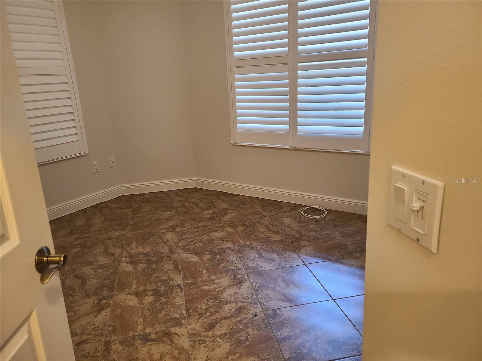 Image 7 of 13 For 6474 Watercrest Way 401