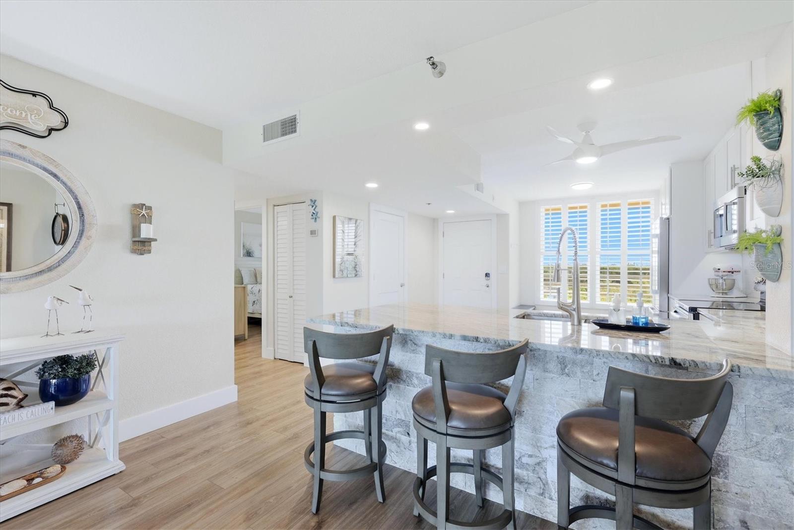 Image 12 of 40 For 3730 Pinebrook Circle 604