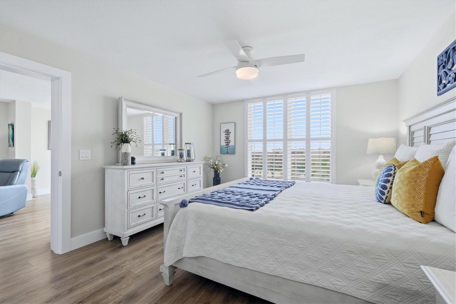 Image 18 of 40 For 3730 Pinebrook Circle 604