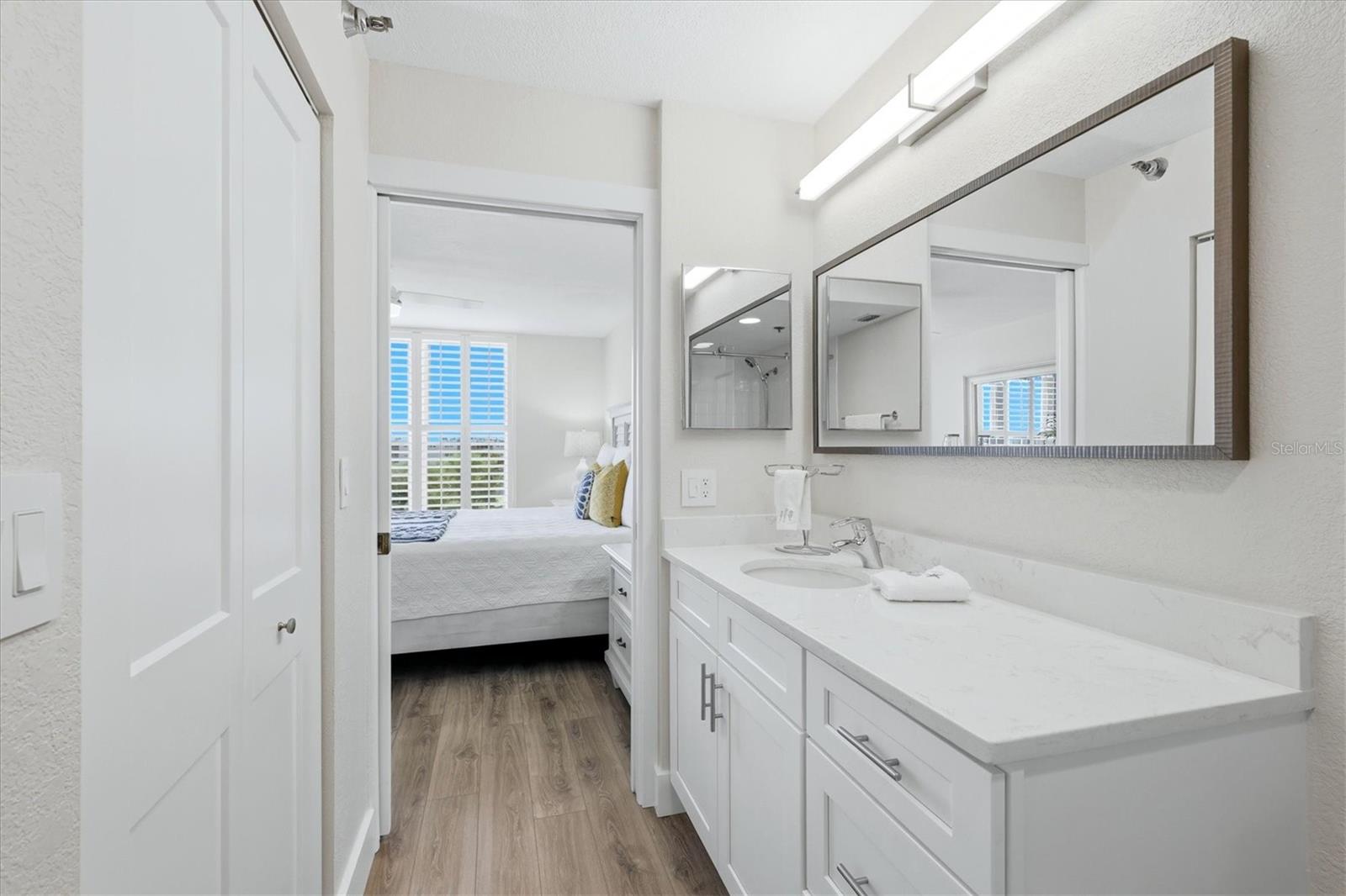 Image 21 of 40 For 3730 Pinebrook Circle 604