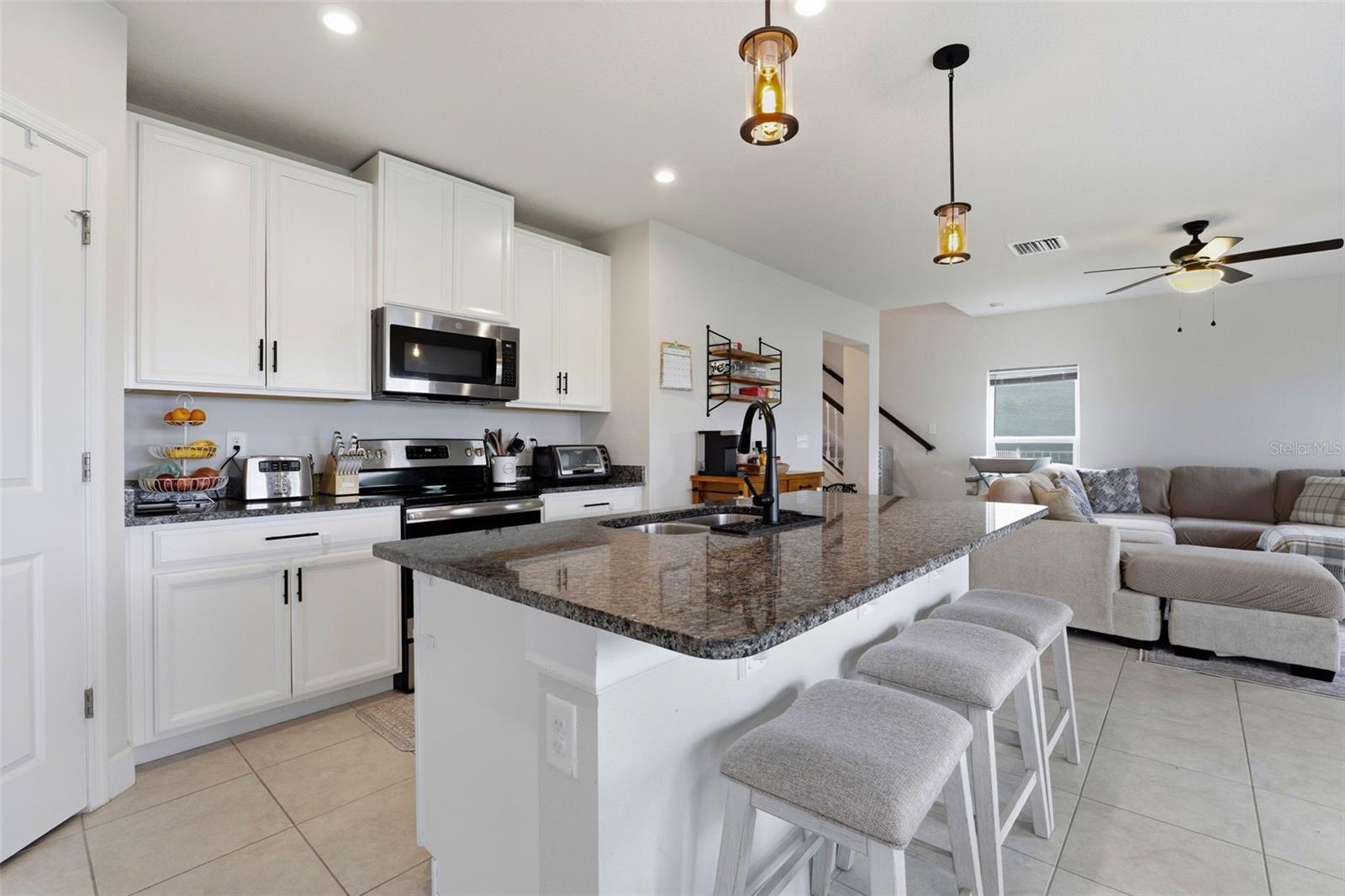 Image 12 of 53 For 11016 Daybreak Glen