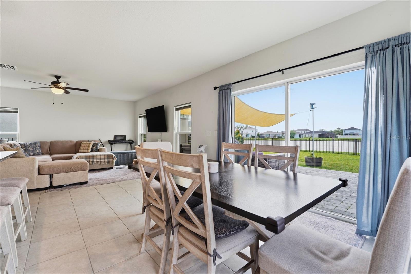 Image 15 of 53 For 11016 Daybreak Glen