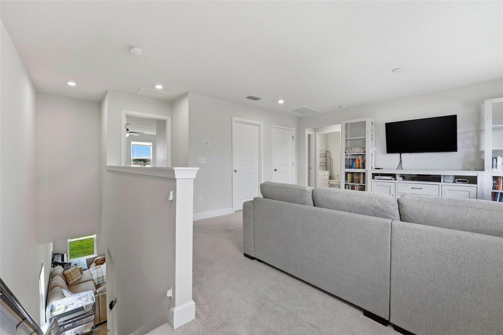 Image 17 of 53 For 11016 Daybreak Glen