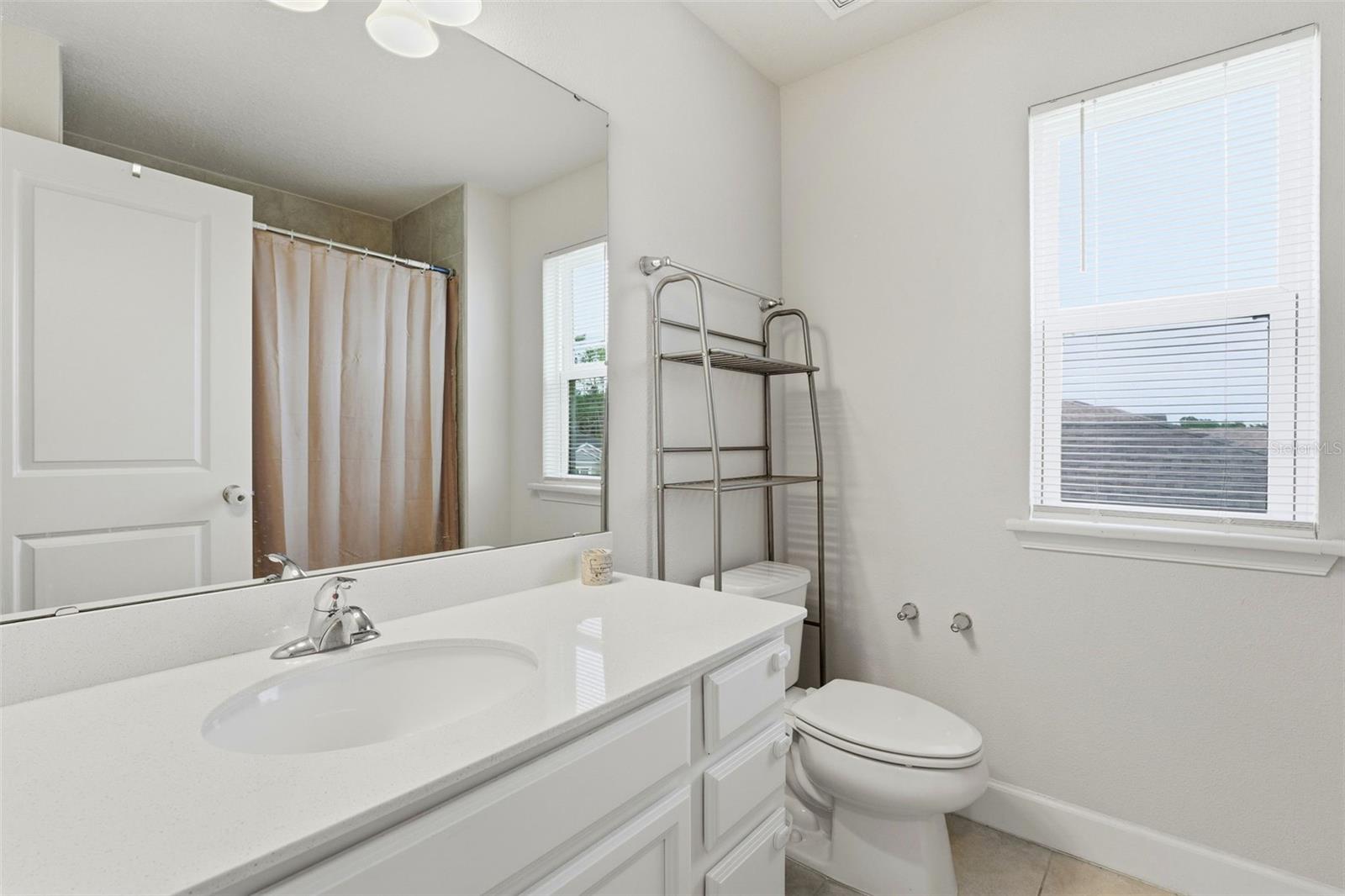 Image 27 of 53 For 11016 Daybreak Glen