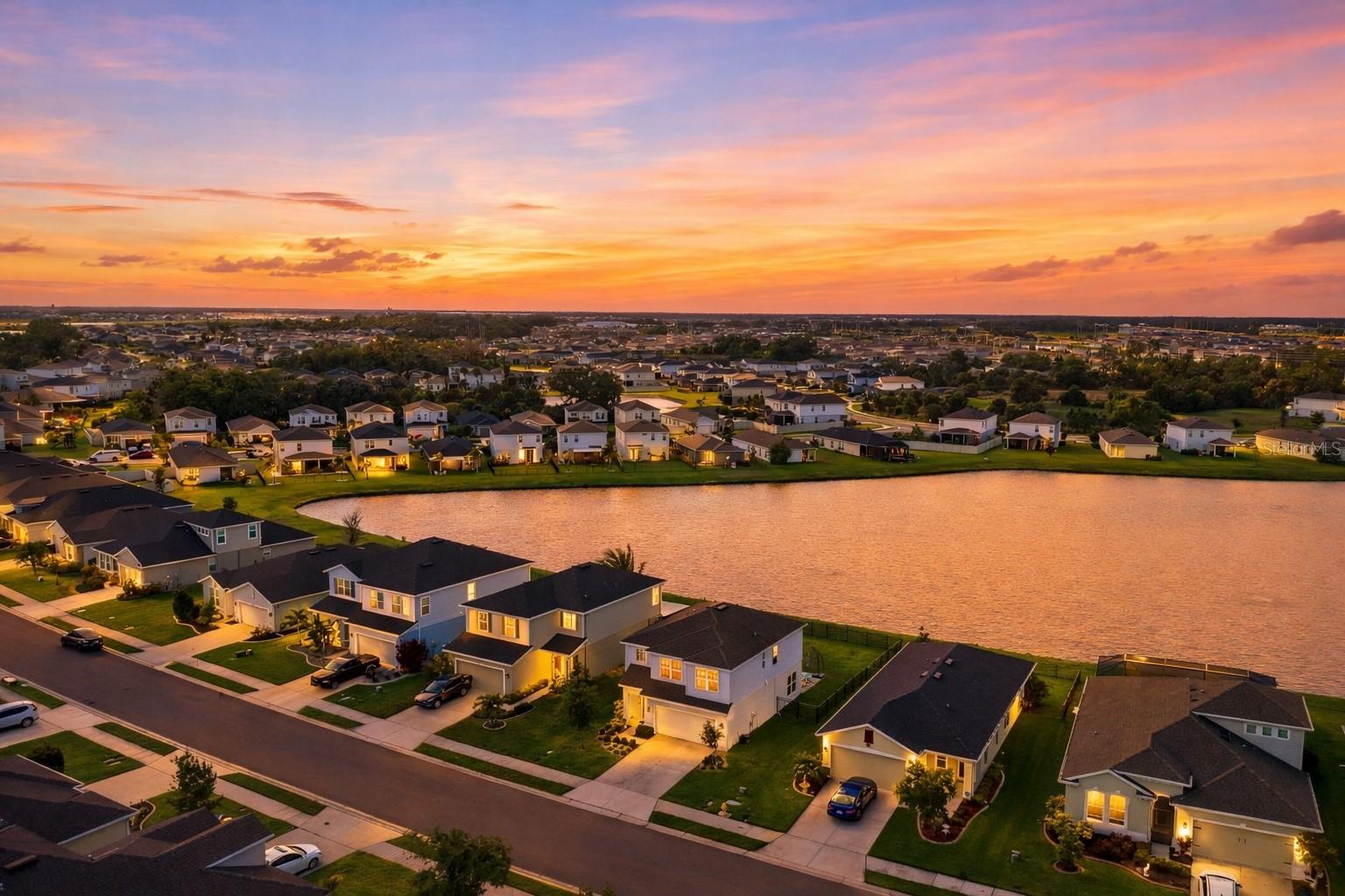 Image 35 of 53 For 11016 Daybreak Glen