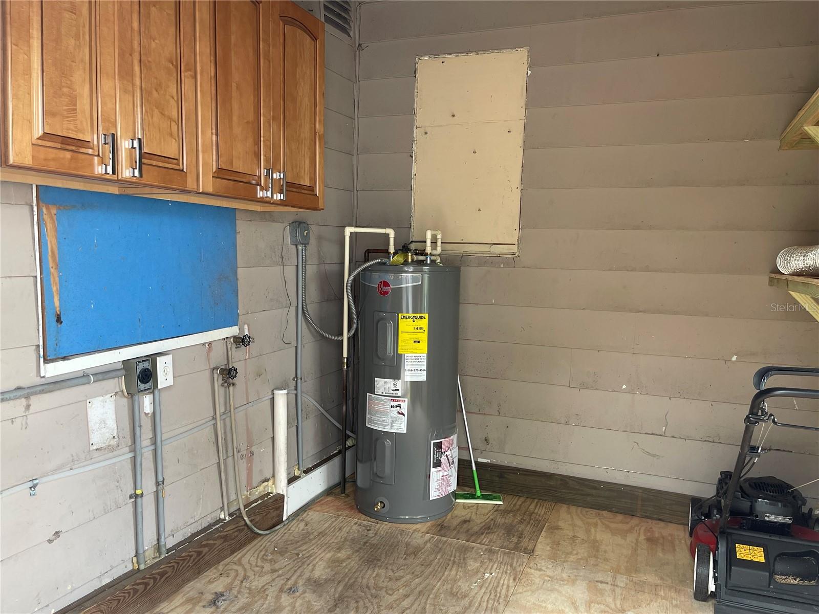 Image 12 of 12 For 3205 Avenue A W