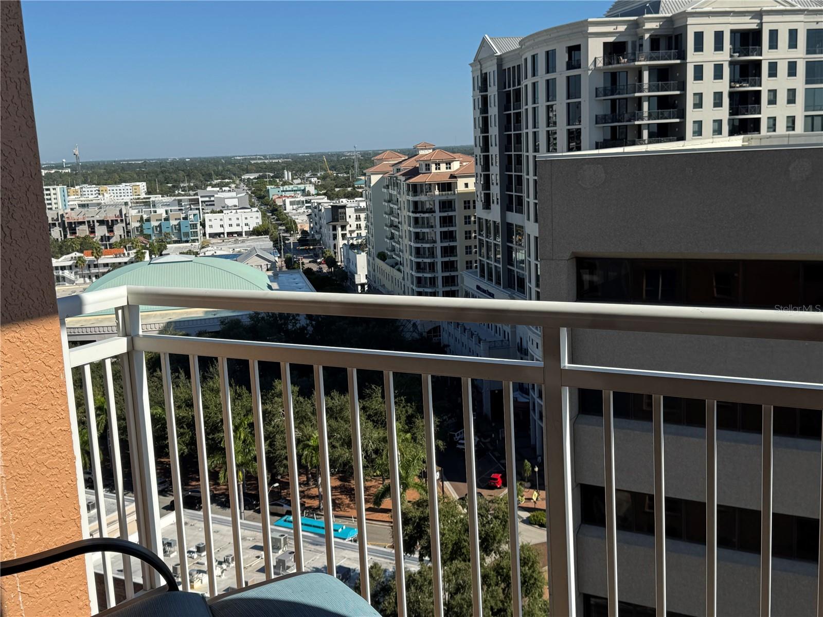 Image 20 of 32 For 1350 Main Street 1501