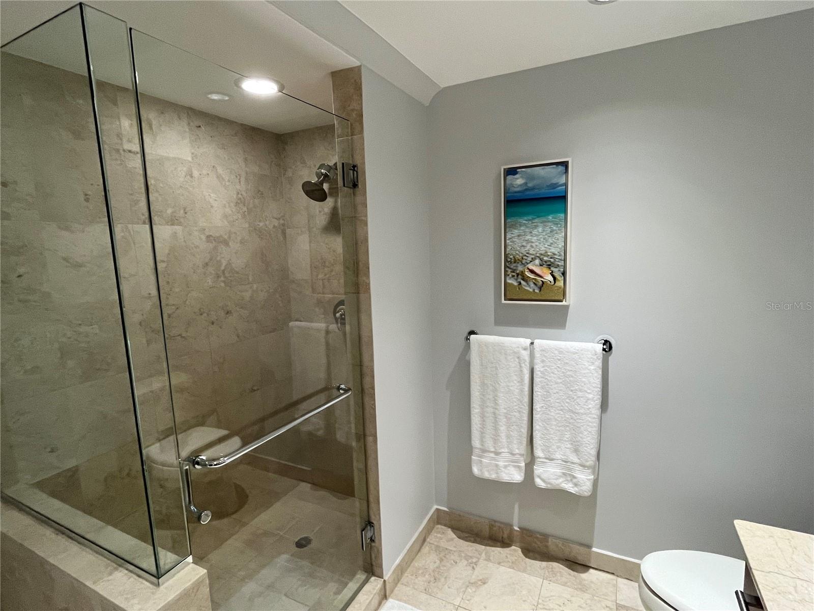 Image 28 of 32 For 1350 Main Street 1501