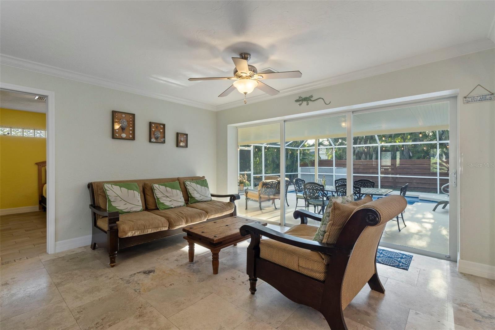 Image 12 of 61 For 6454 Beechwood Avenue