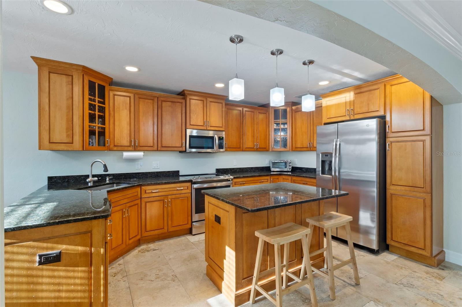 Image 17 of 61 For 6454 Beechwood Avenue