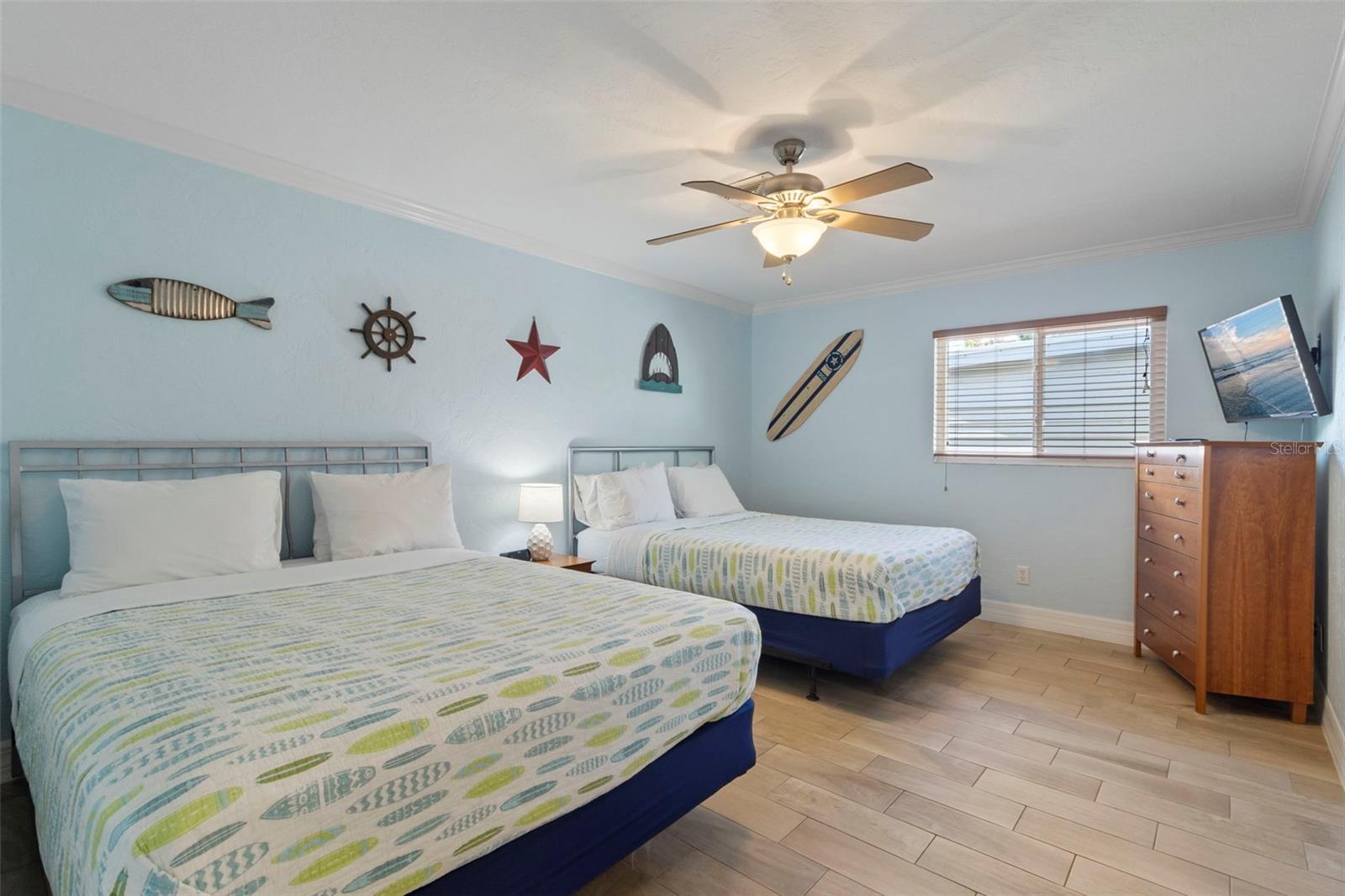 Image 31 of 61 For 6454 Beechwood Avenue