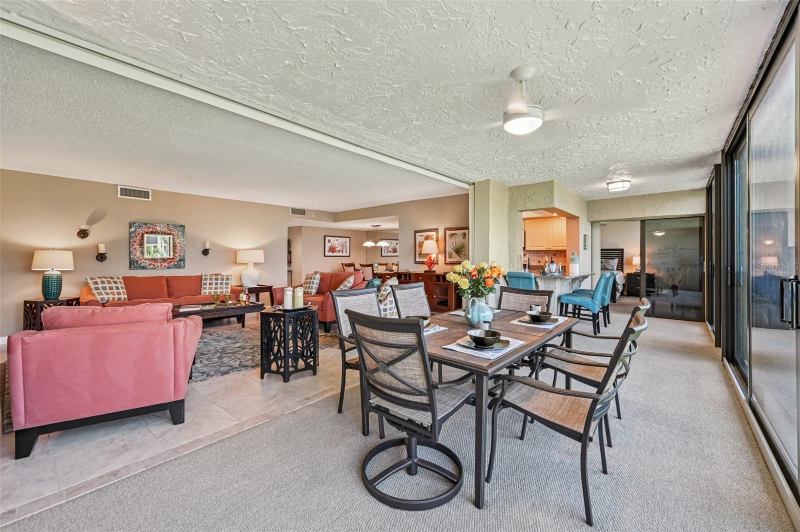 Image 24 of 42 For 8710 Midnight Pass Road 203b