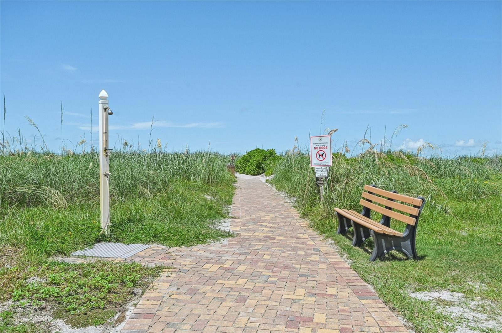 Image 41 of 42 For 8710 Midnight Pass Road 203b