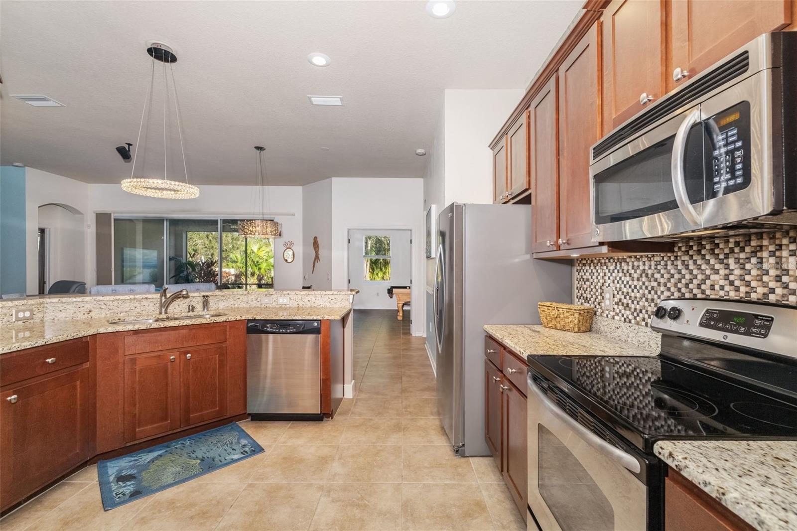 Image 15 of 63 For 5814 117th Terrace E