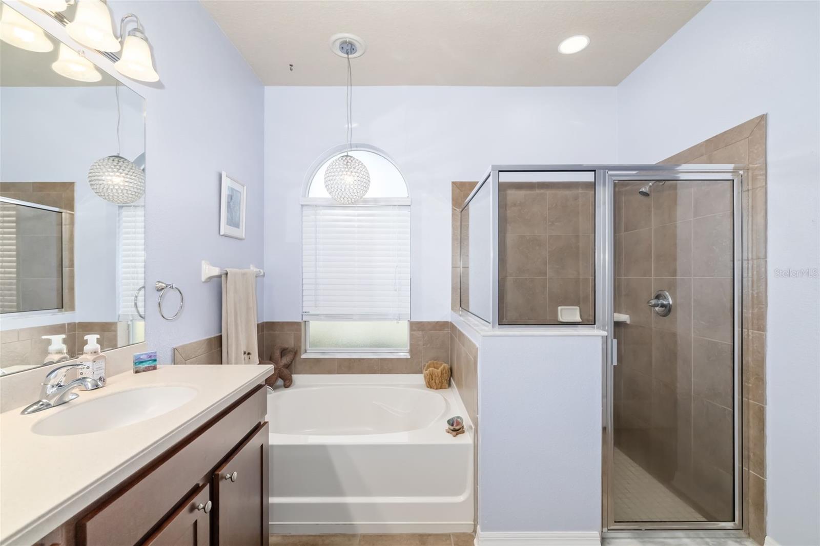 Image 29 of 63 For 5814 117th Terrace E