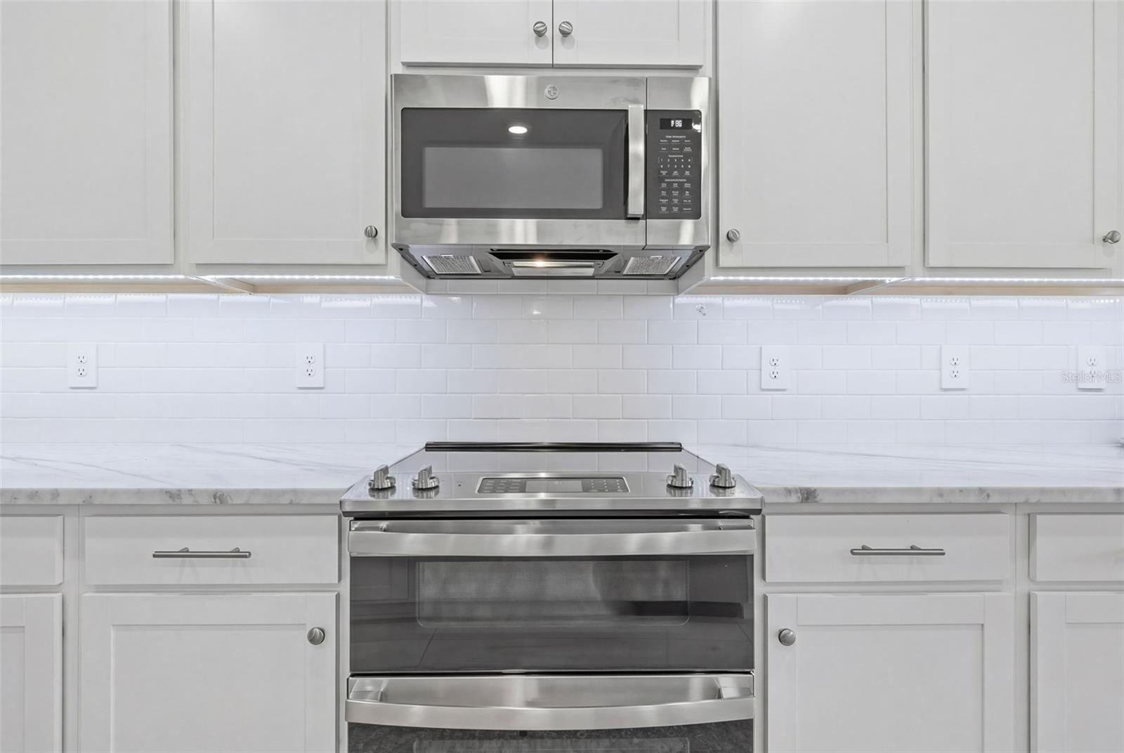 Image 17 of 63 For 18026 Fattoria Terrace