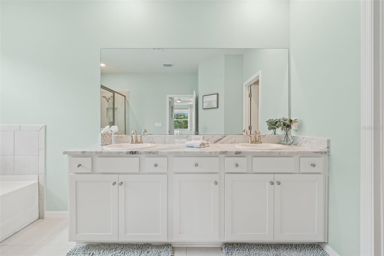 Image 38 of 63 For 18026 Fattoria Terrace