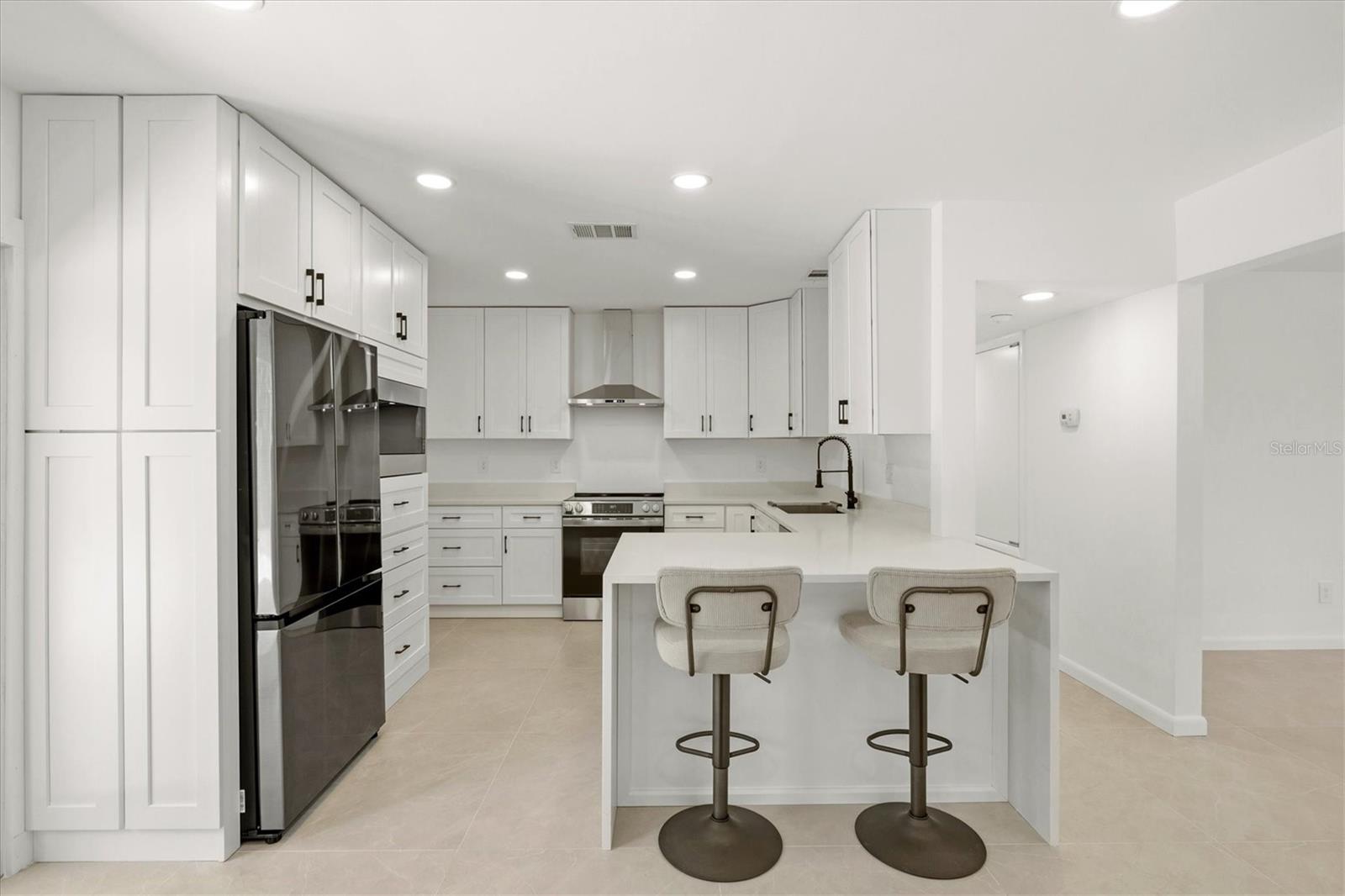 Image 24 of 91 For 3663 Egerton Circle