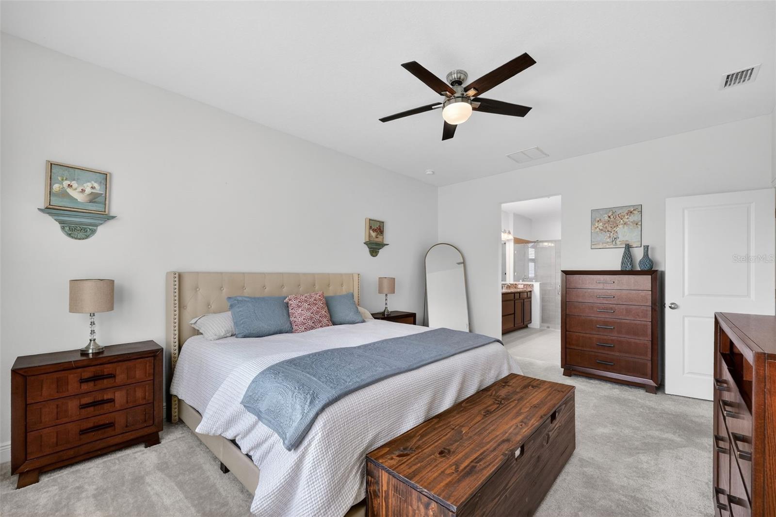 Image 17 of 57 For 11912 Richmond Trail