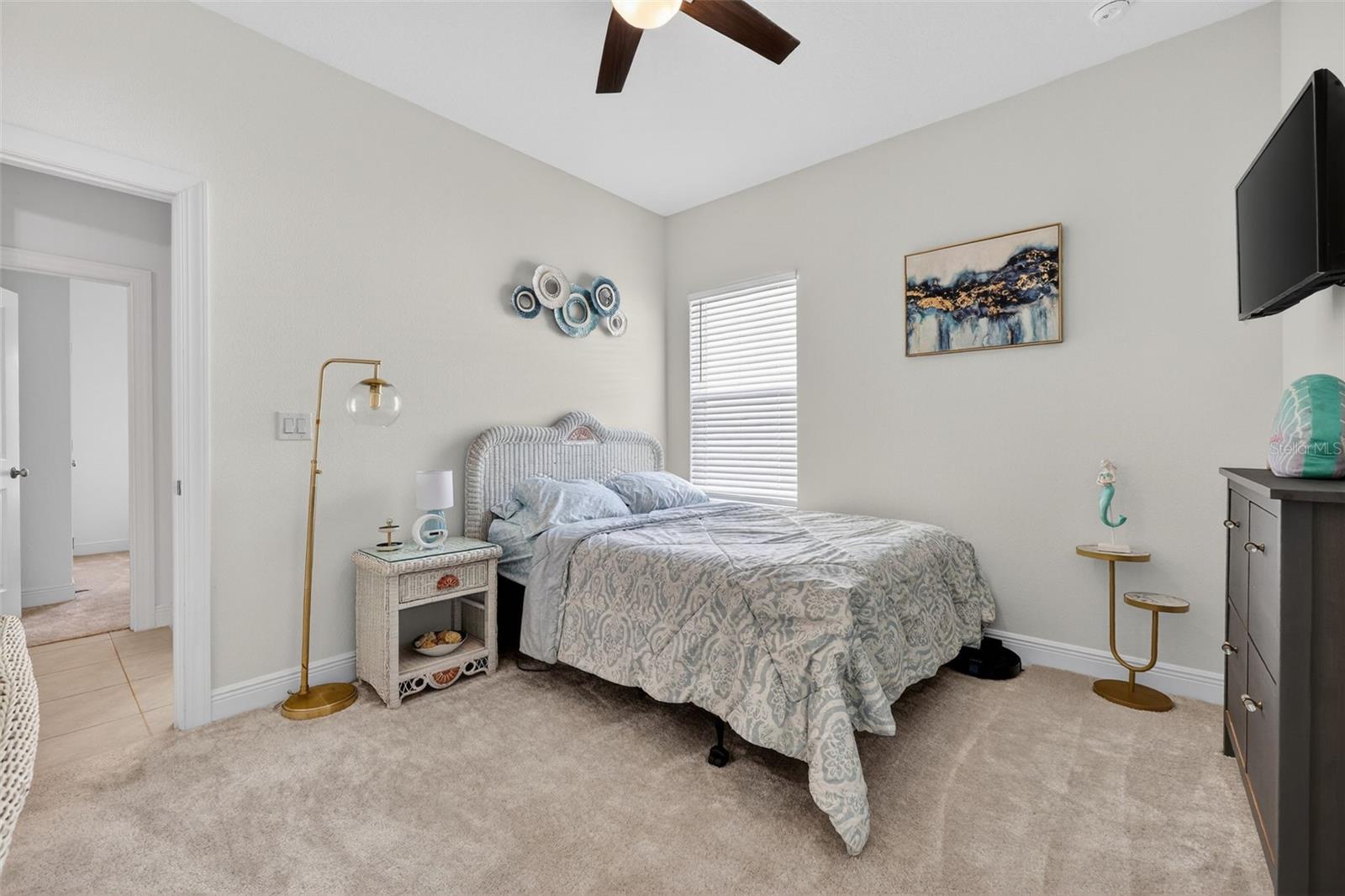 Image 22 of 57 For 11912 Richmond Trail