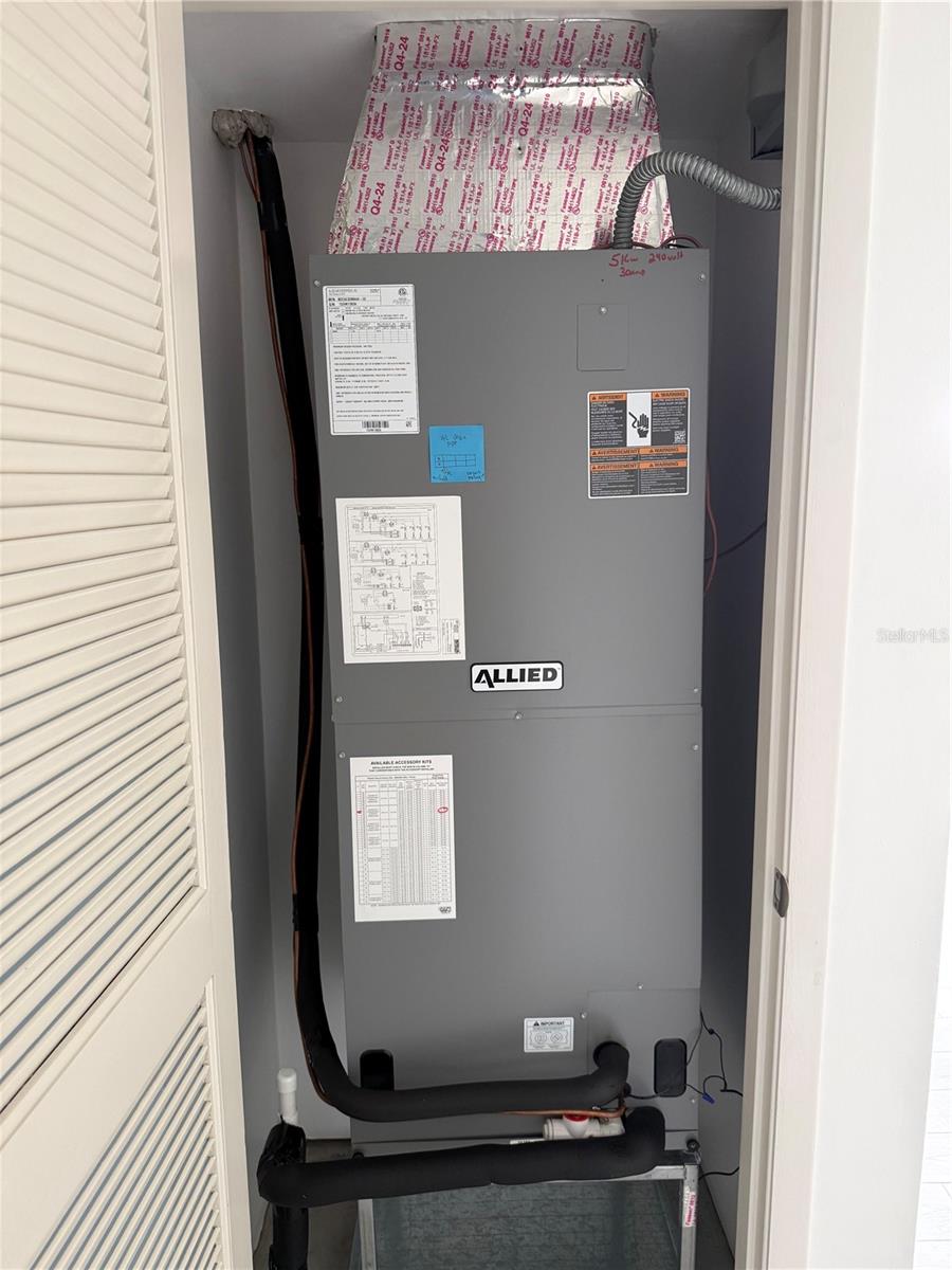 Image 16 of 20 For 203 Rubens Drive H