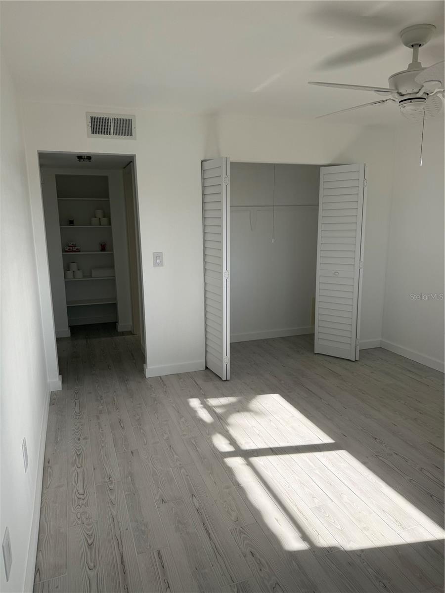 Image 8 of 20 For 203 Rubens Drive H