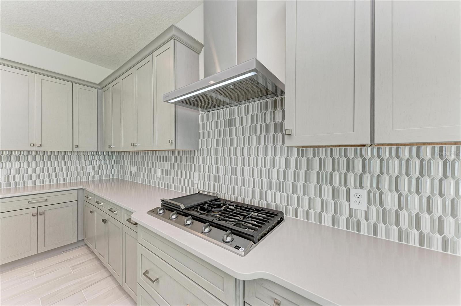 Image 13 of 33 For 6028 Cat Claw Lane