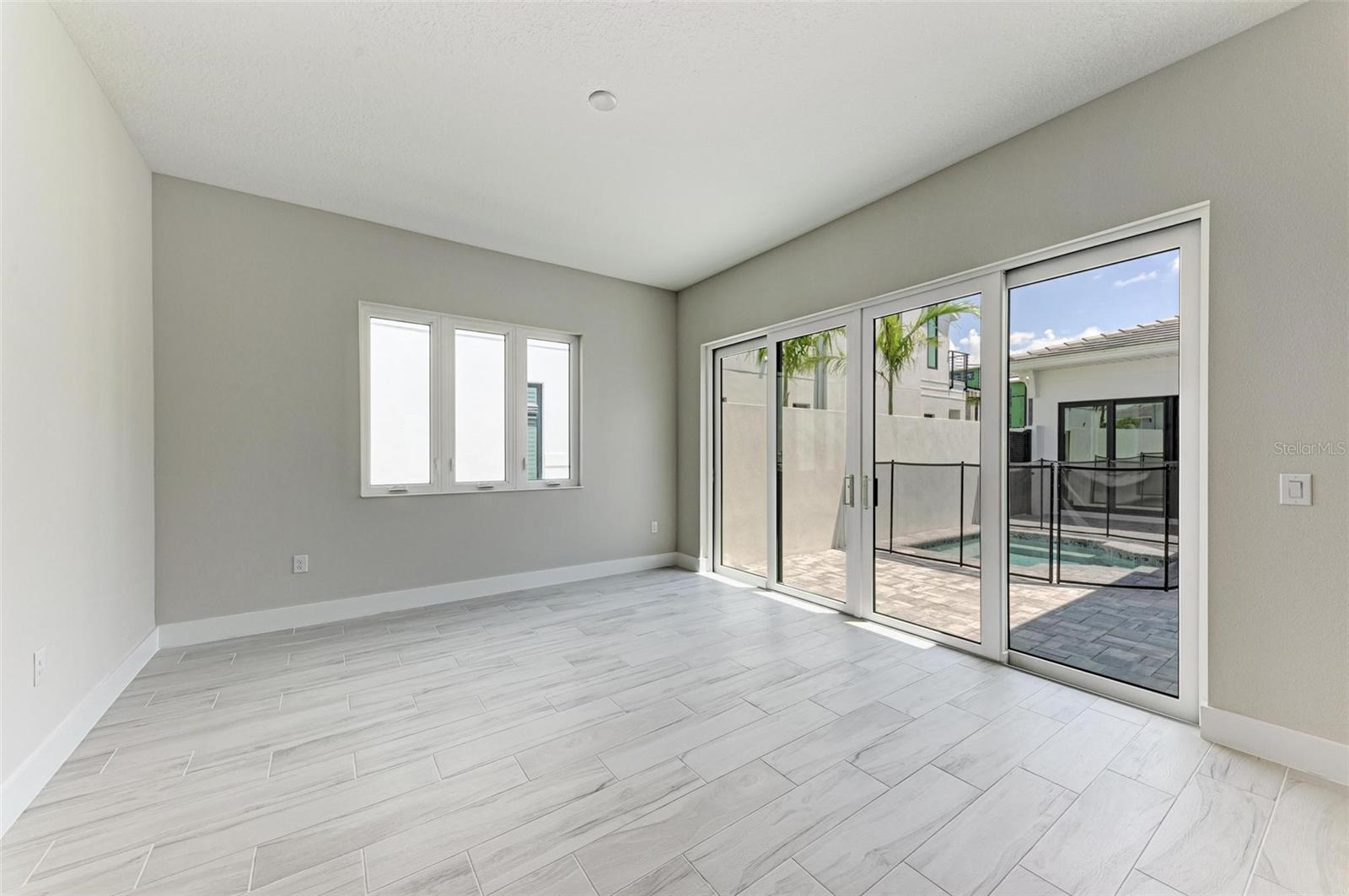 Image 16 of 33 For 6028 Cat Claw Lane