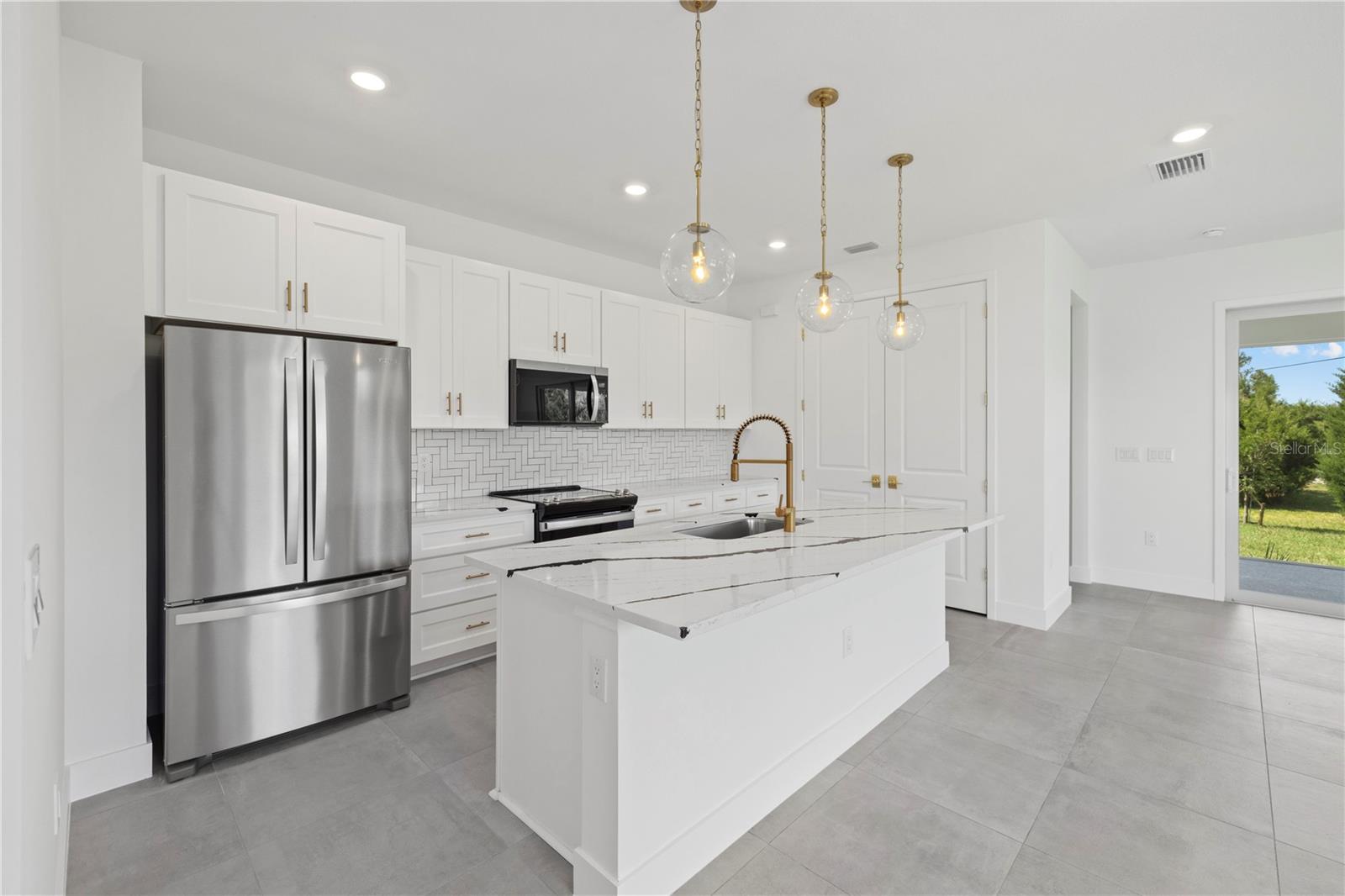 Image 10 of 23 For 7443 Seagrape Road