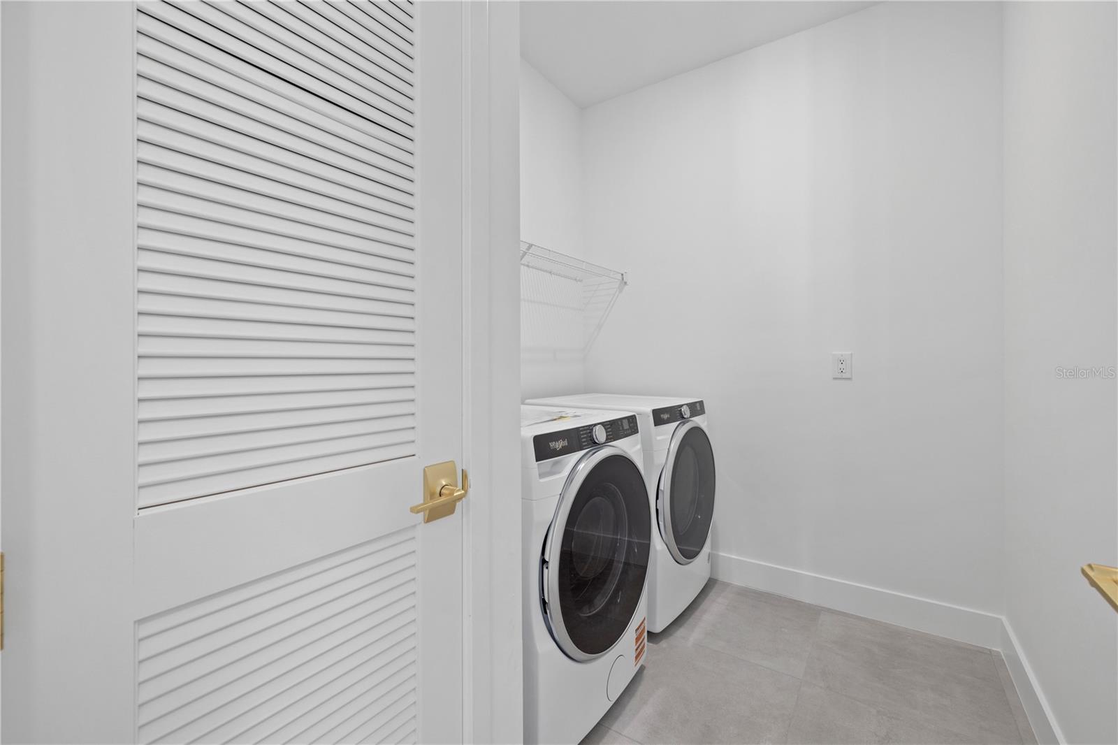 Image 20 of 23 For 7443 Seagrape Road