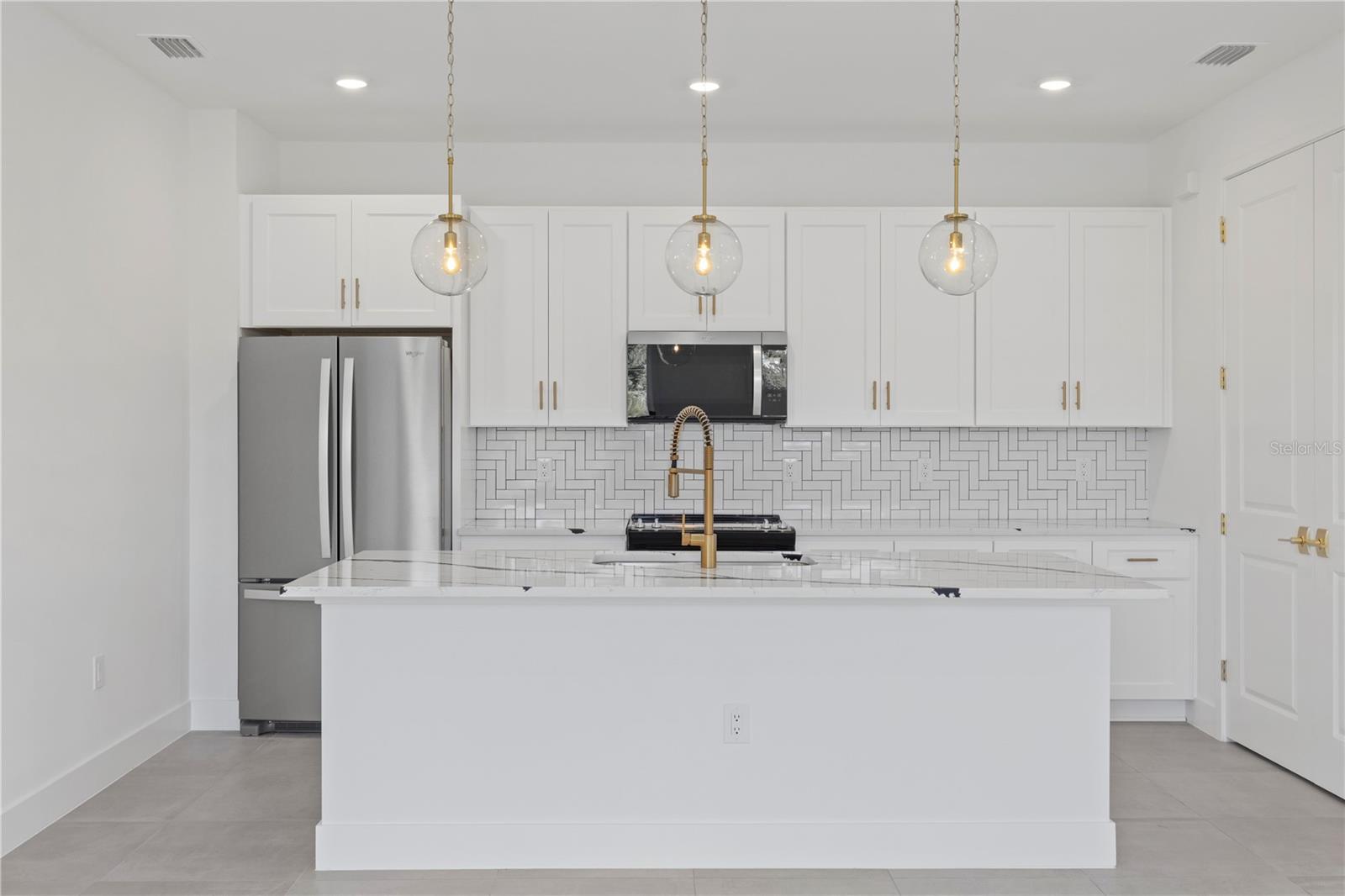 Image 7 of 23 For 7443 Seagrape Road