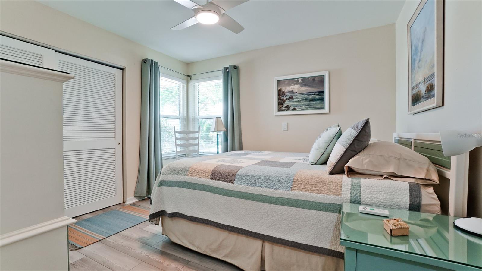 Image 27 of 41 For 11009 Jasmine Circle