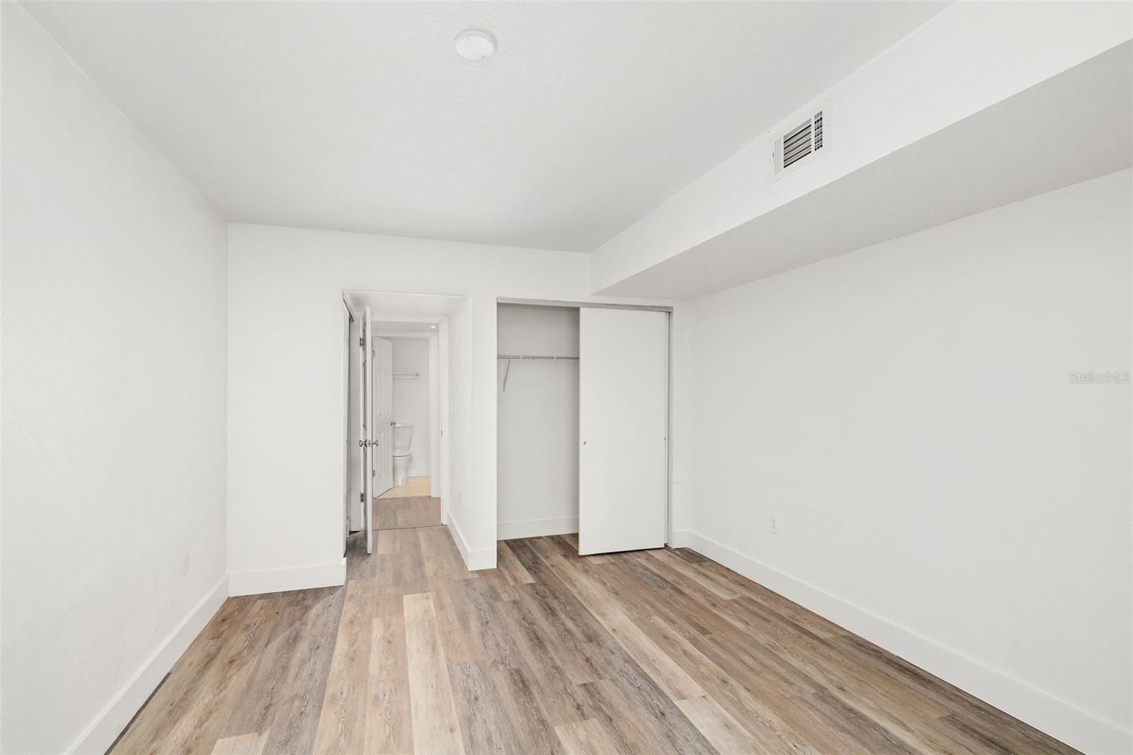 Image 17 of 66 For 2224 Bahia Vista Street E1