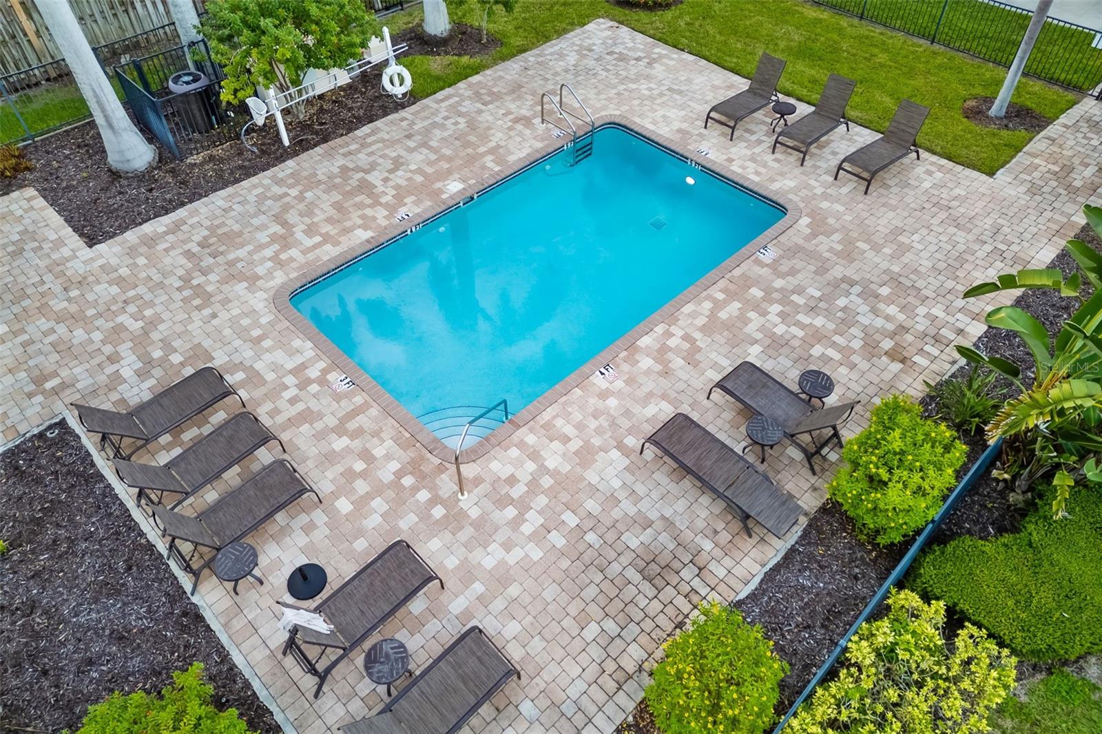 Image 31 of 66 For 2224 Bahia Vista Street E1