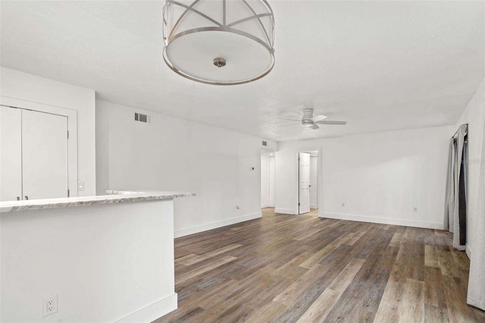 Image 5 of 66 For 2224 Bahia Vista Street E1