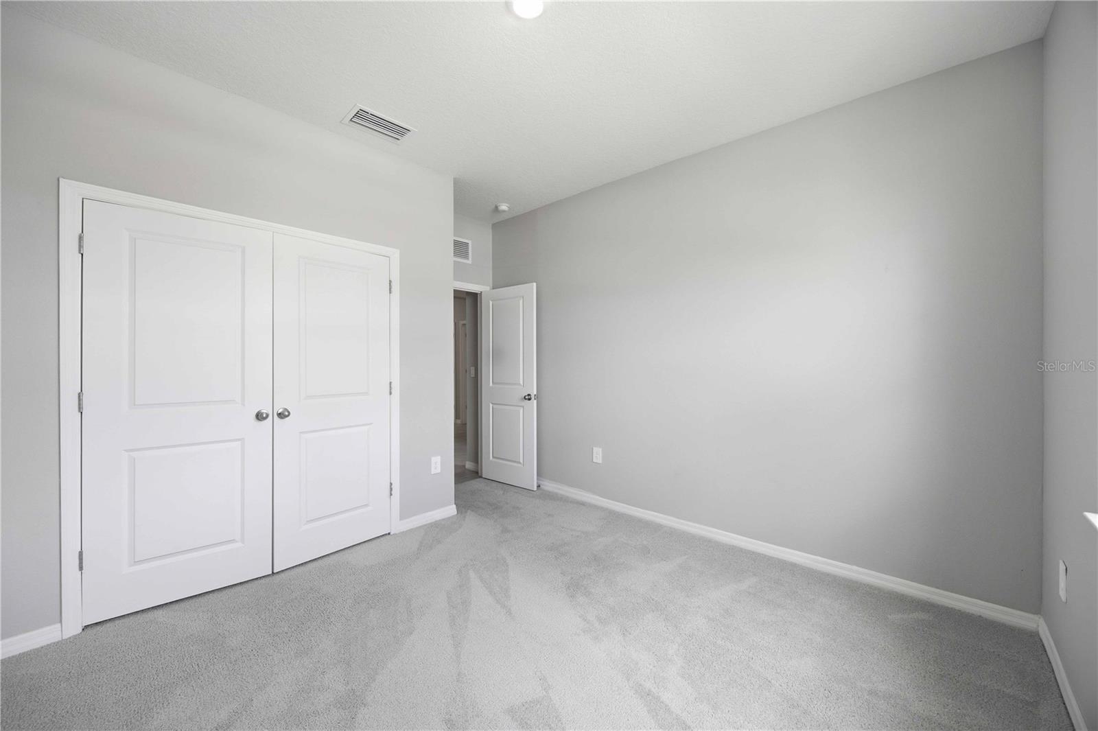 Image 23 of 51 For 5719 Woodland Sage Drive