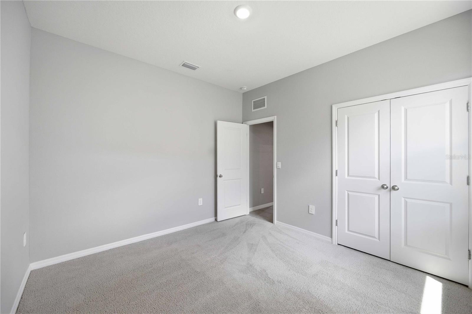 Image 28 of 51 For 5719 Woodland Sage Drive