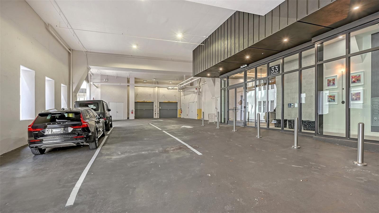 Image 54 of 88 For 33 Palm Avenue 1303