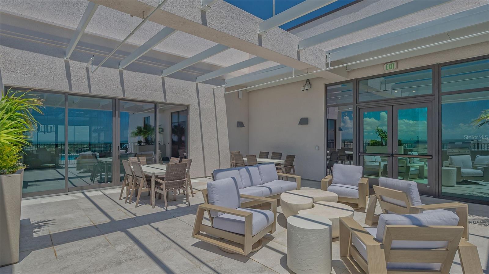 Image 65 of 88 For 33 Palm Avenue 1303