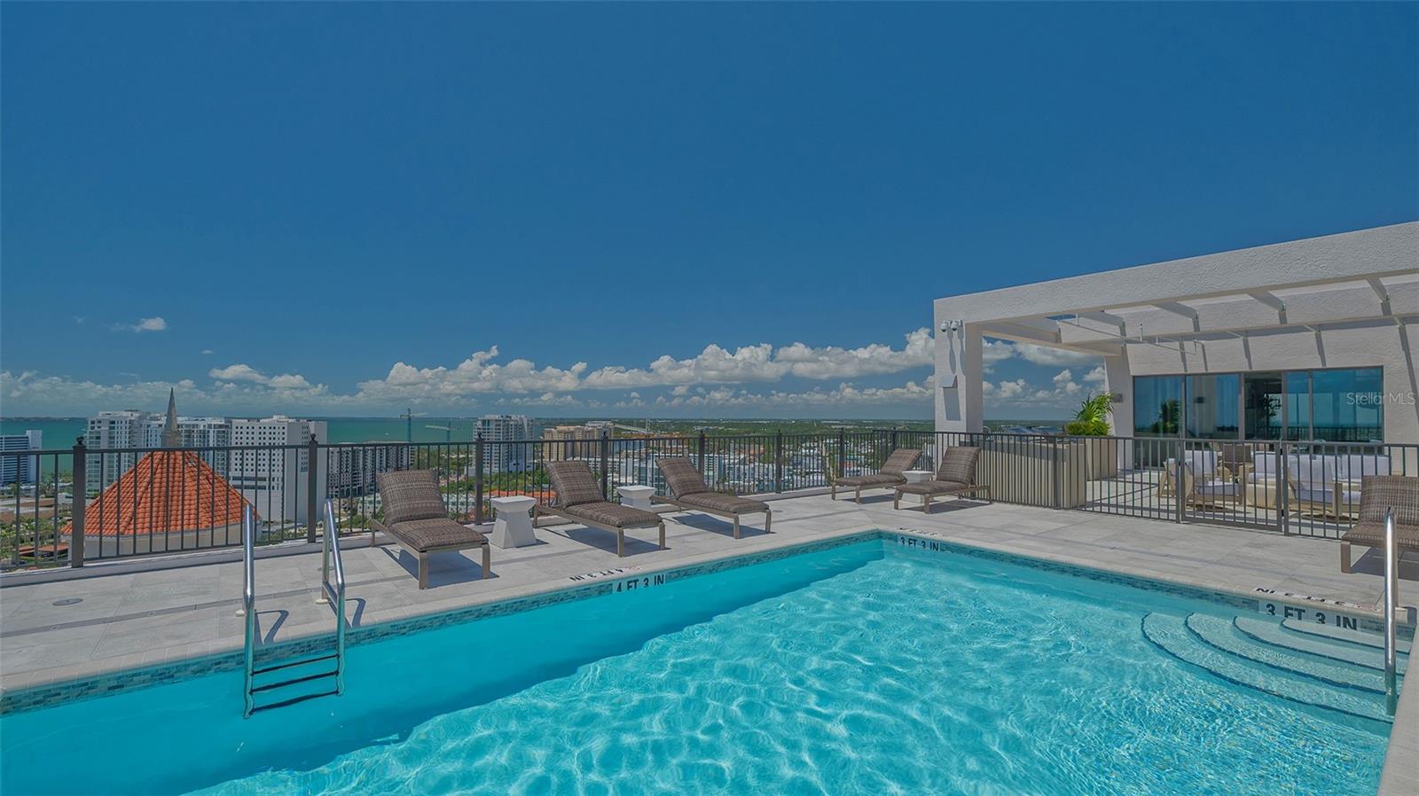 Image 75 of 88 For 33 Palm Avenue 1303